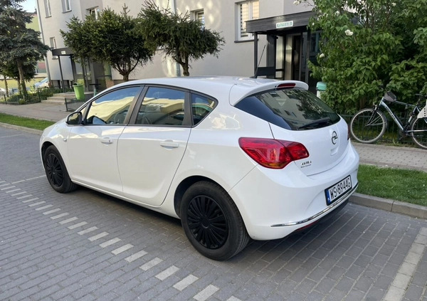 Opel Astra cena 29400 przebieg: 191705, rok produkcji 2015 z Siedlce małe 67